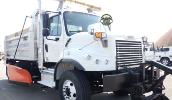 
										2012 Freightliner M2 dump truck full									