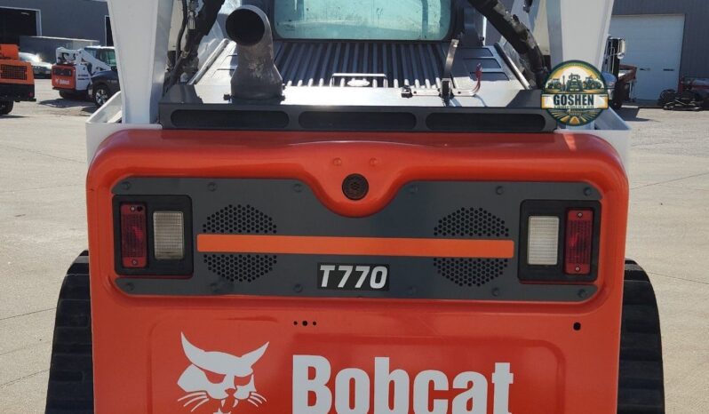 
								2018 Bobcat T770 tracked skid steer loader full									