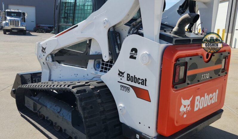 
								2018 Bobcat T770 tracked skid steer loader full									